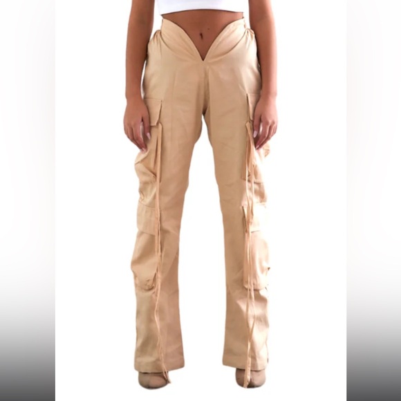 VARRENE V PANTS - Picture 1 of 6